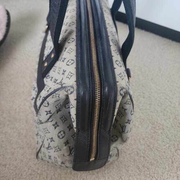 Louis Vuitton Josephine PM Monogram Canvas Bag used Authentic - Picture 4 of 16